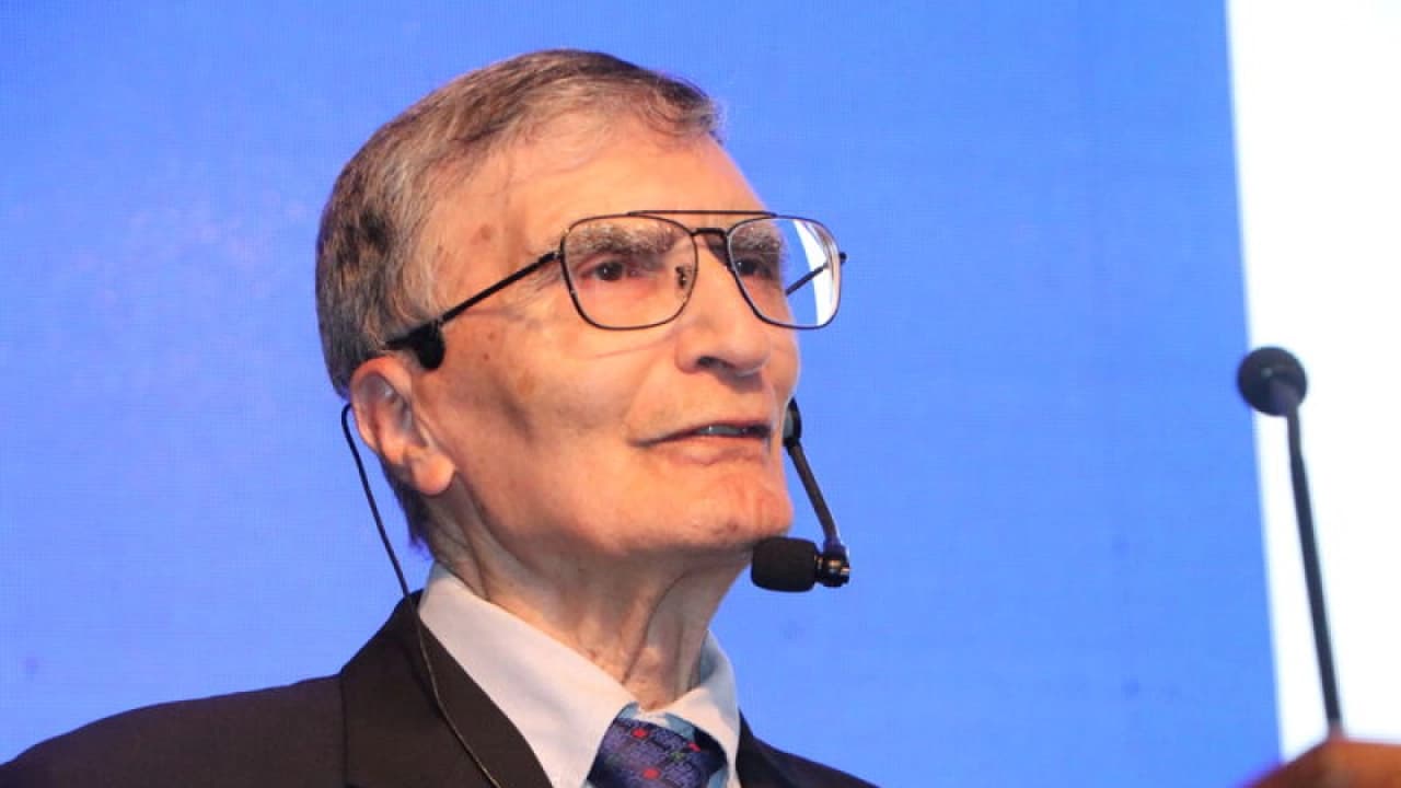 Aziz Sancar'dan Türk devletlerine bilim çağrısı: Dünyayla yarışmalıyız