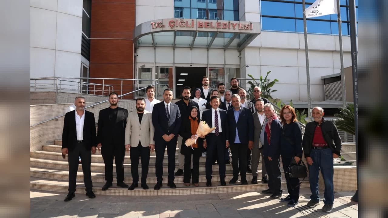 HAMZA DAĞ'DAN ÇİĞLİ BELEDİYESİ'NE ZİYARET