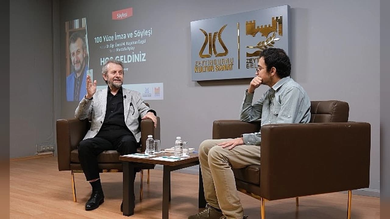 Zeytinburnu Kültür Sanat’ta Karşılaştırmalı Edebiyat Söyleşisi Gerçekleşti