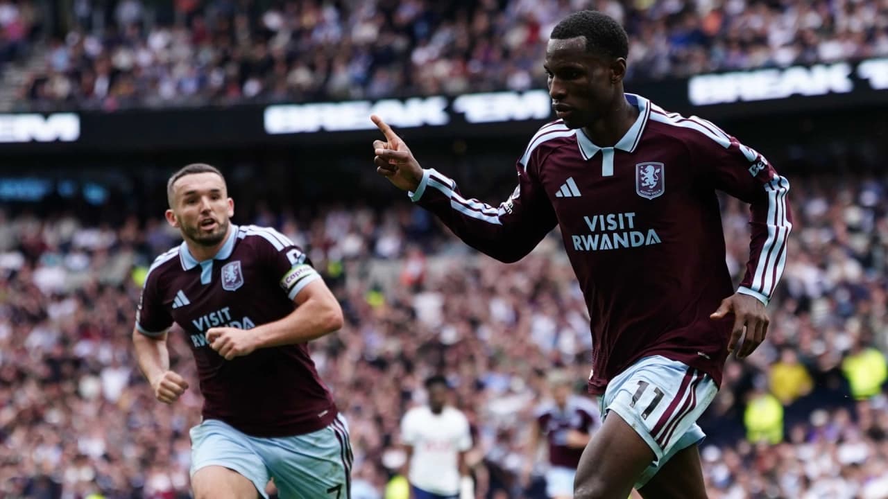 Aston Villa, Manchester City'yi 2-1 Yenerek Lideri Durdurdu