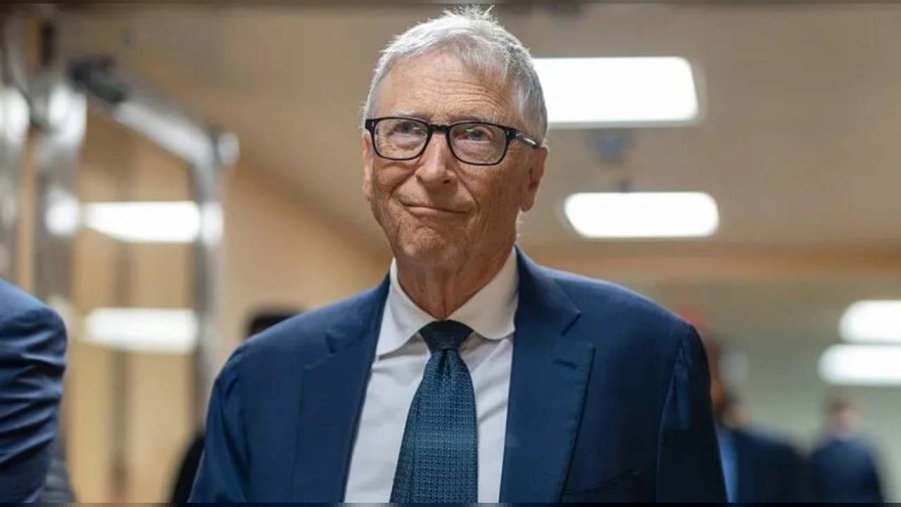 Bill Gates'ten Yapay Zeka Uyarısı: 20 Yıllık Ekonomik Çalkantı Dönemi Gelecek
