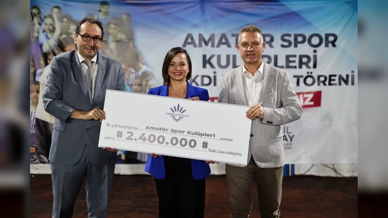 Karabağlar Belediyesi'nden amatör spor kulüplerine 2,4 milyon TL destek