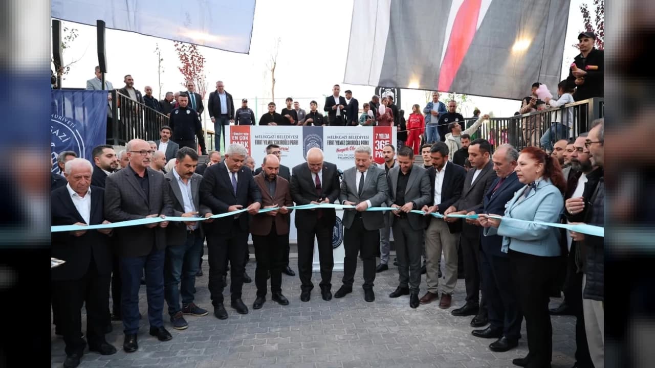 Melikgazi'de Fırat Yılmaz Çakıroğlu Parkı Açıldı