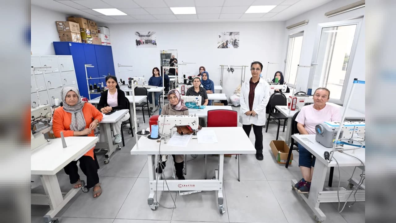 Mersin Büyükşehir Belediyesi MERCEK merkezlerinde yeni eğitim dönemi başladı