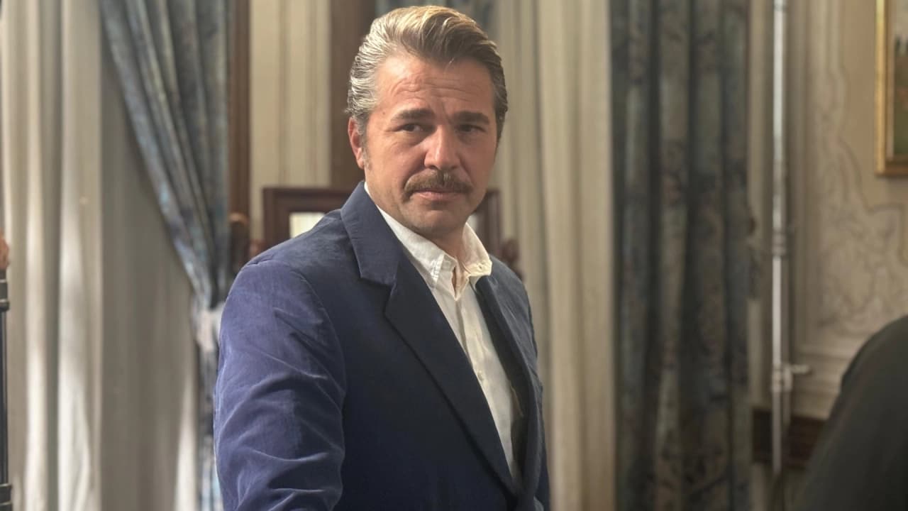 Oyuncu Engin Altan Düzyatan'ın babası Mevlan Düzyatan hayatını kaybetti