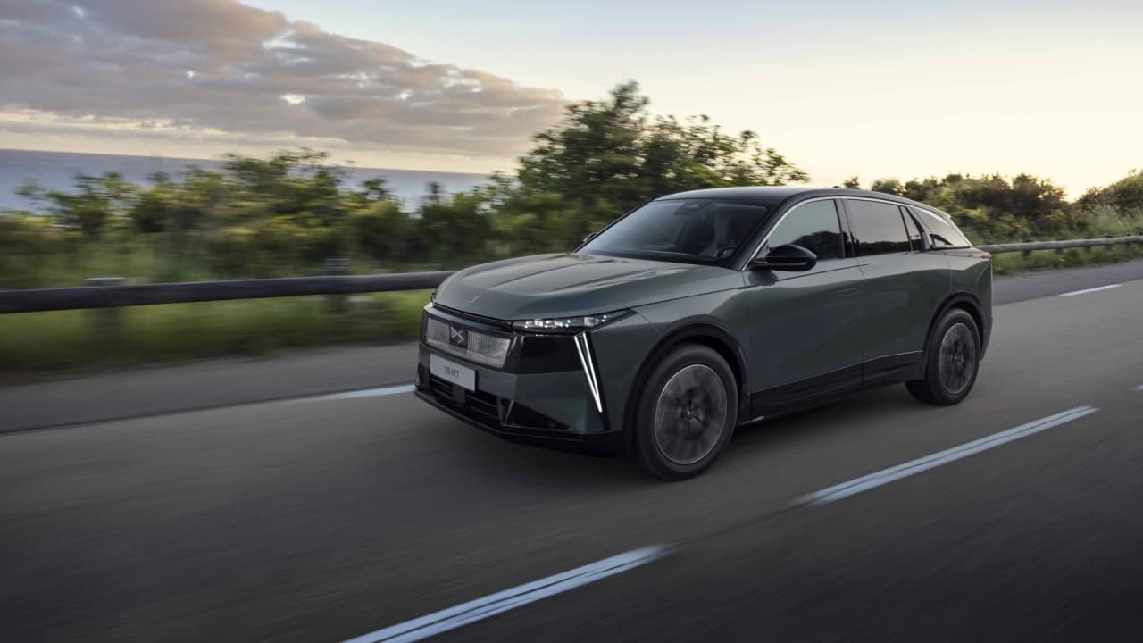 YENİ DS N7 TÜRKİYE'DE 3 MİLYON 700 BİN TL FİYATLA SATIŞA ÇIKTI