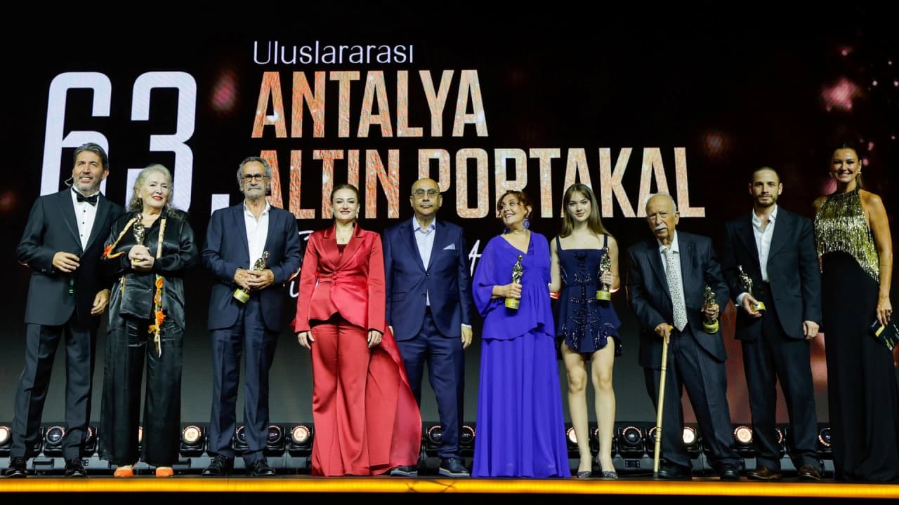 63. Antalya Altın Portakal Film Festivali Kortejle Başladı