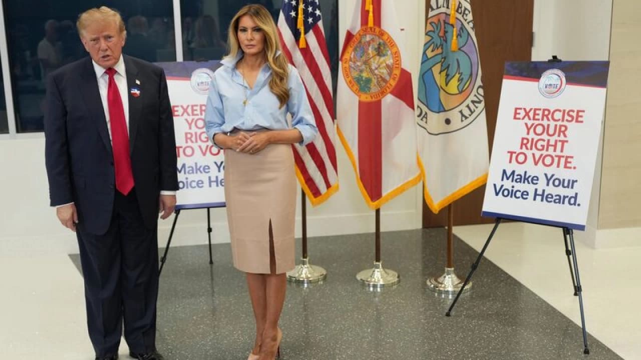 Donald Trump 3 Kasım Kongre seçimleri için Florida'da oyunu kullandı