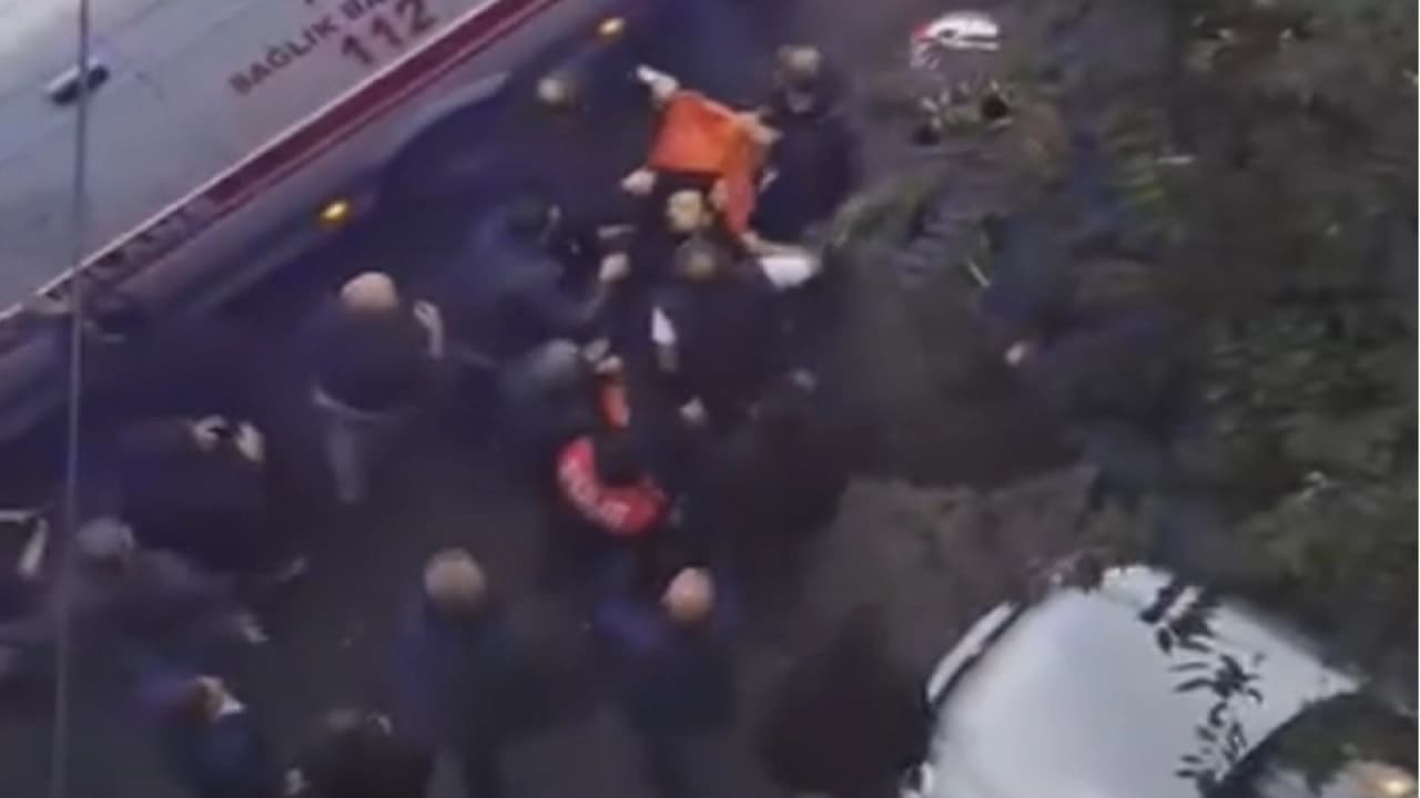 Kağıthane'de silahlı saldırı: Tolga Derebaşı hayatını kaybetti