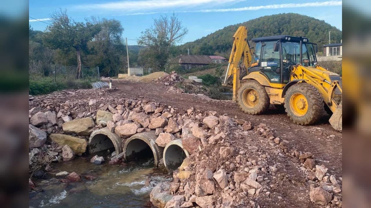 Kocaeli'de sel ve taşkınların ardından hasar giderme çalışmaları sürüyor