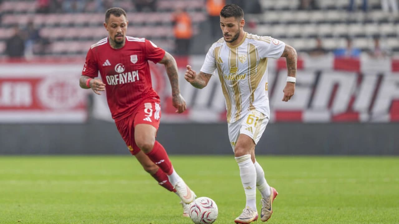 Pendikspor ile Kayserispor Trendyol 1. Lig maçında 2-2 berabere kaldı
