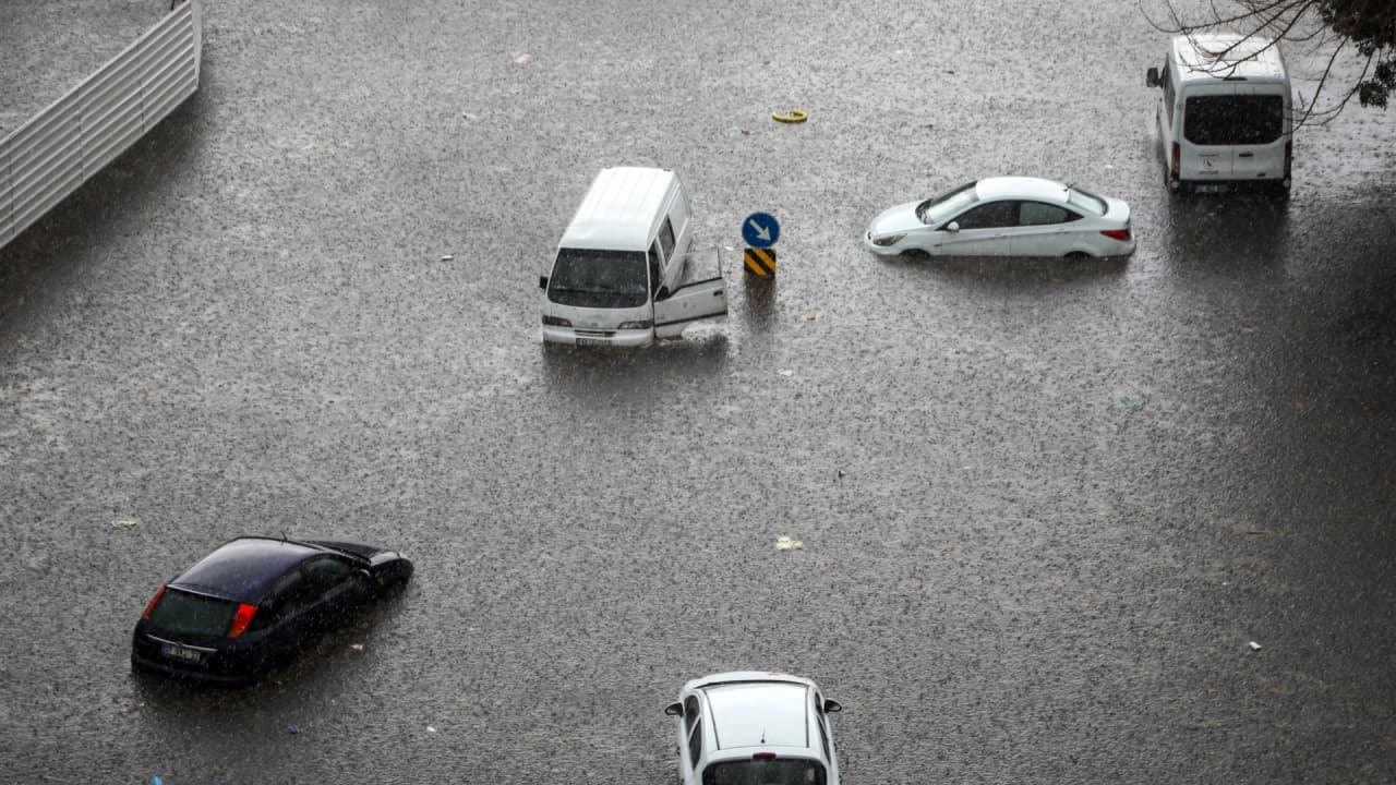 Türkiye'de meteorolojik ekstrem olaylar son 20 yılda iki katından fazla arttı