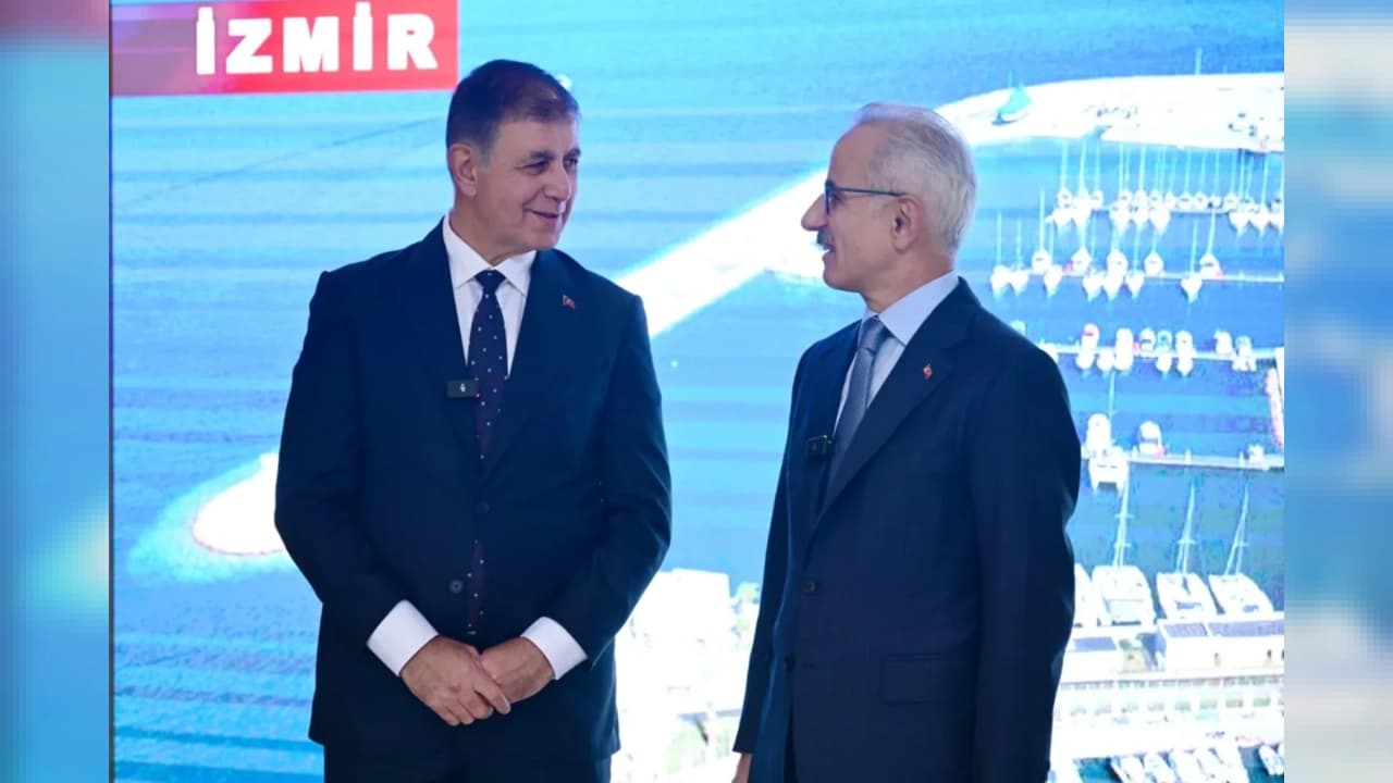Bakan Uraloğlu ve Tugay’dan İzmir ulaşımı için ortak adım