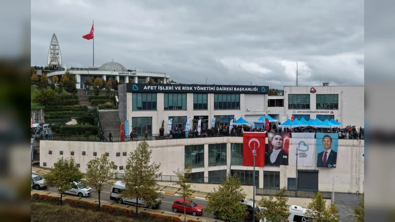 Balıkesir Büyükşehir Belediyesinin AKOM Hizmete Açıldı
