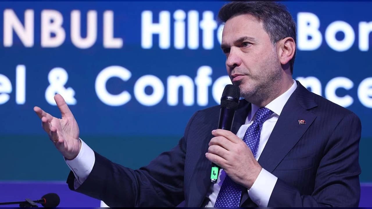 Bayraktar: Milli Enerji 2040 Vizyonu'nun merkezi elektrikleşme