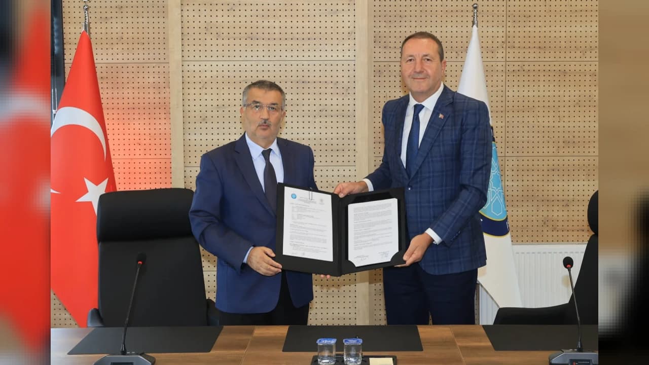 Bursa Uludağ Üniversitesi ile SÜSBİR'den Mesleki Eğitim Protokolü