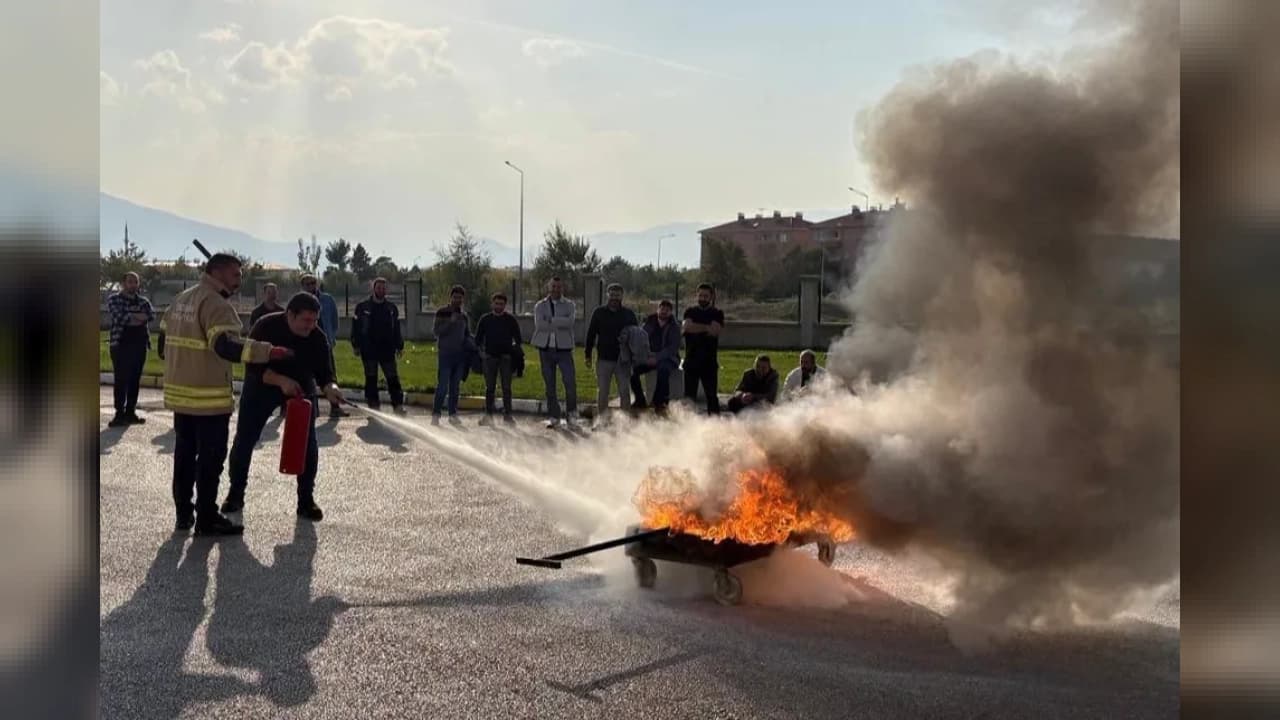 Devlet Demir Yolları personeline yangın güvenliği eğitimi verildi