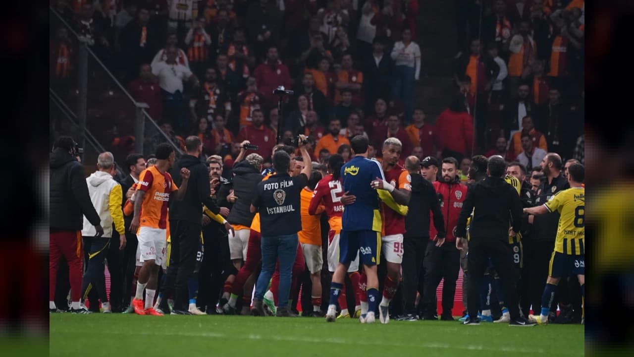 Galatasaray'ın Fenerbahçe galibiyeti dış basında geniş yankı uyandırdı
