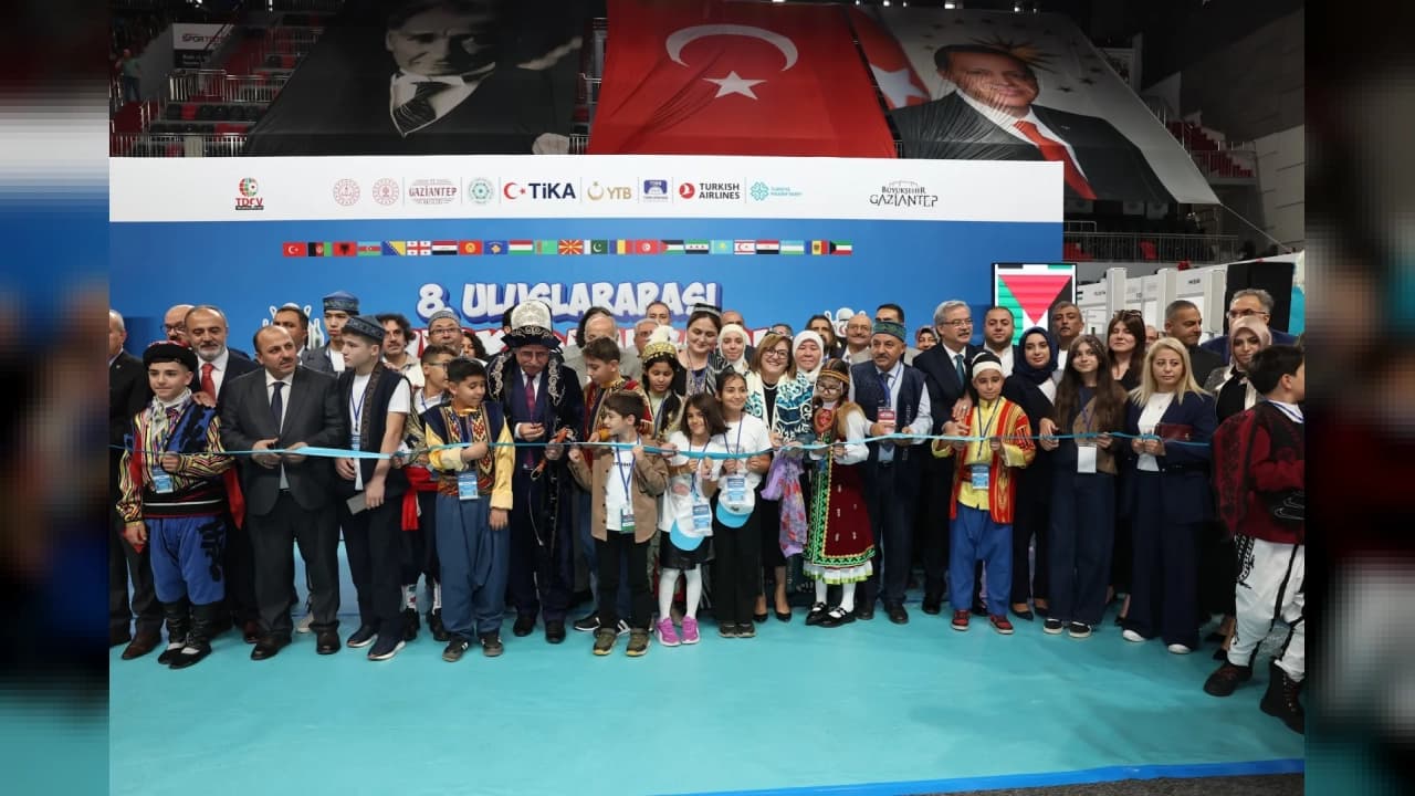 Gaziantep'te 8. Uluslararası Türk Dünyası Bilim Şenliği Başladı