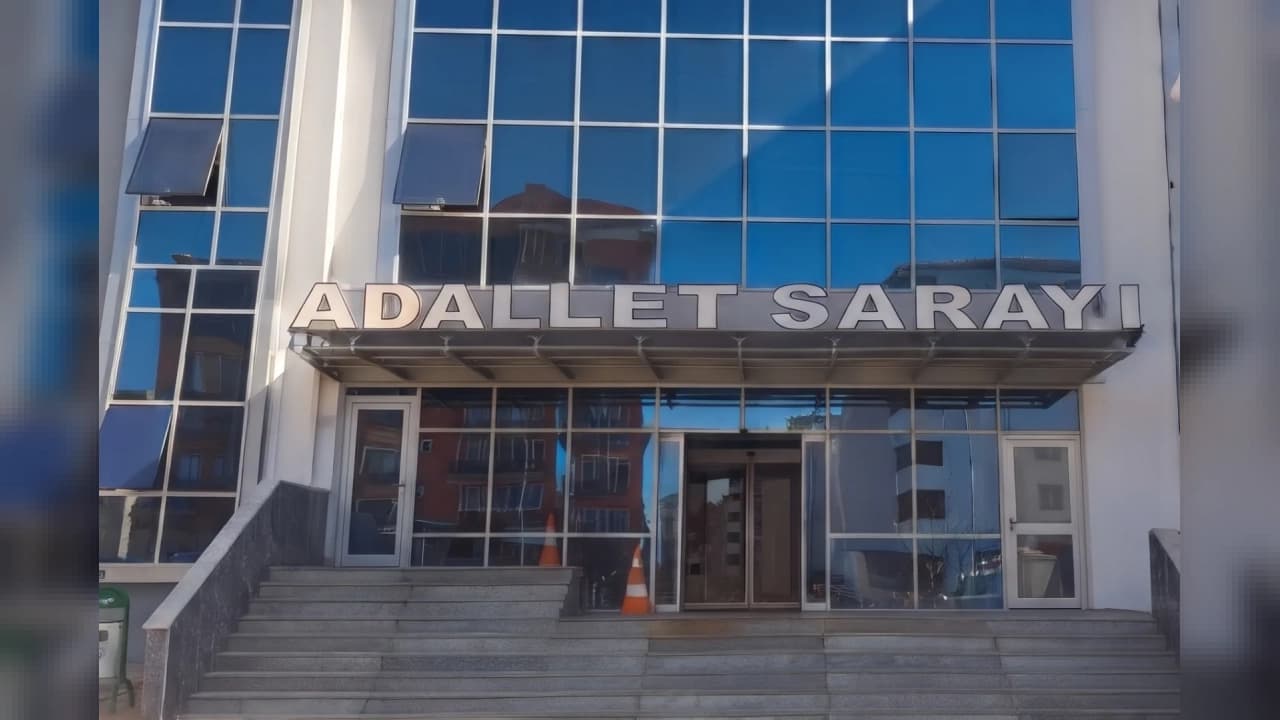 KEŞAN'DA 12 YIL 6 AY HAPİS CEZASIYLA ARANAN FİRARİ YAKALANDI