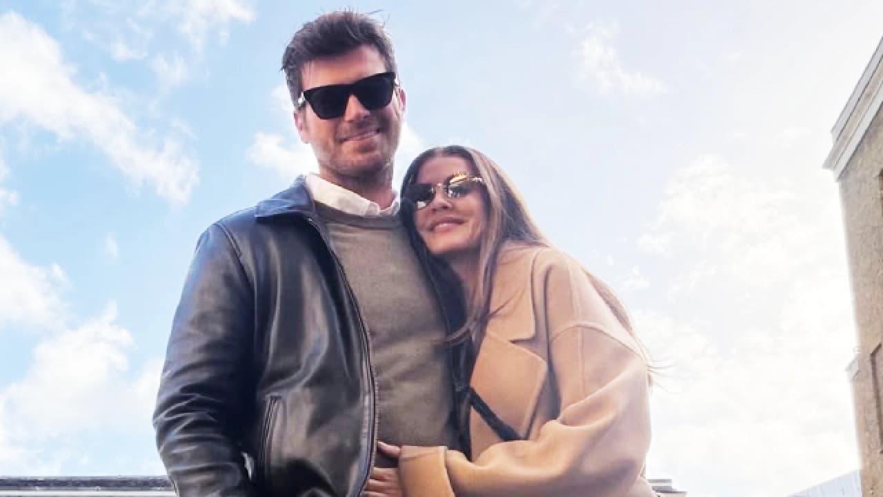 Kıvanç Tatlıtuğ'un yeni yaşını eşi Başak Dizer romantik paylaşımla kutladı