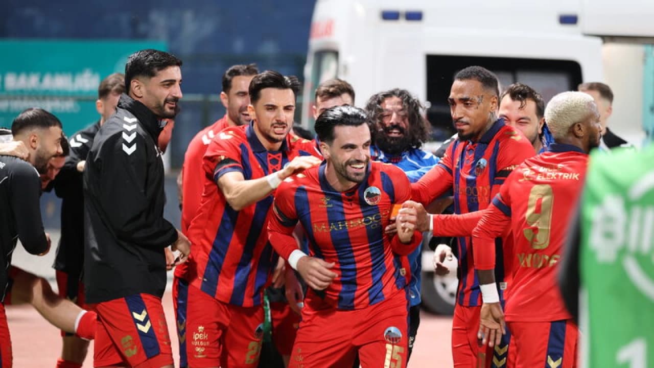 Mardin 1969 Spor evinde Manisa FK'yı 2-1 yendi