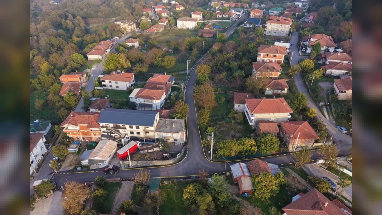 SAKARYA'DA 4 KİLOMETRELİK GÜZERGÂH SICAK ASFALTLA YENİLENDİ