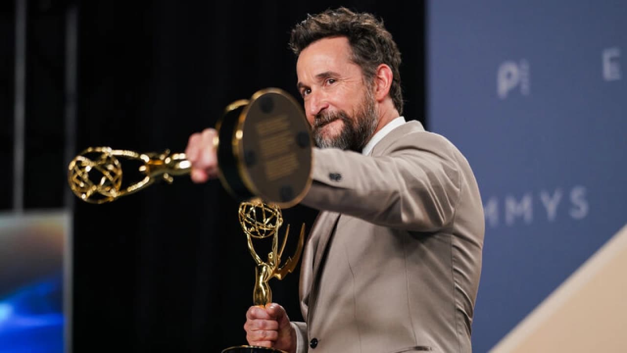 The Pitt yıldızı Noah Wyle yaşayan en seksi erkek seçildi