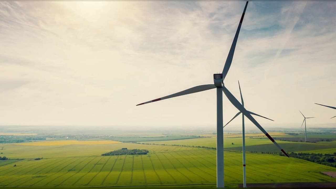 TÜRKİYE'DE ELEKTRİFİKASYON ORANI YÜZDE 22 SEVİYESİNDE BULUNUYOR