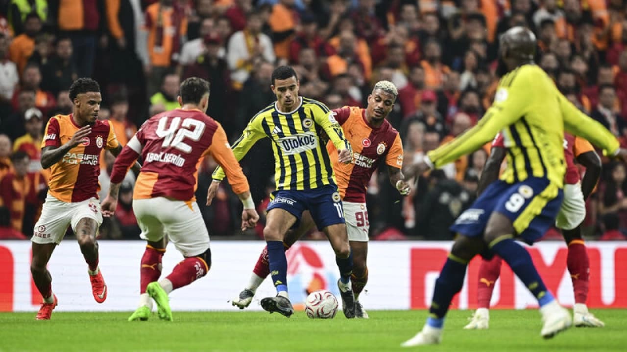 Galatasaray Derbisini Kaybeden Fenerbahçe'de Greenwood Eleştirisi