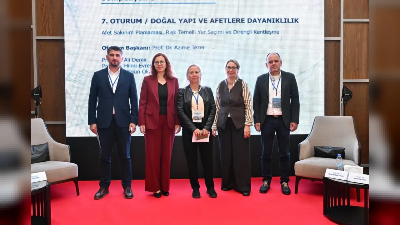Manisa Merkez Mekânsal Gelecek Sempozyumu Düzenlendi