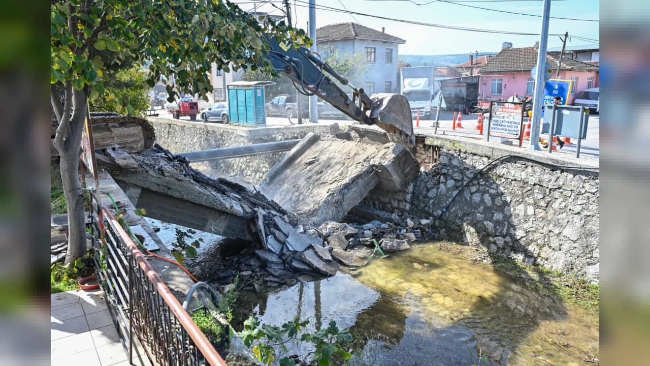 Mudanya'nın Çekrice Köprüsü Yenileniyor