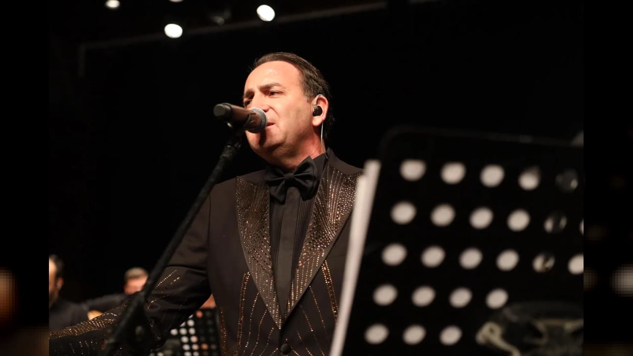Sakarya Büyükşehir Kent Orkestrası'ndan Zeki Müren Konseri