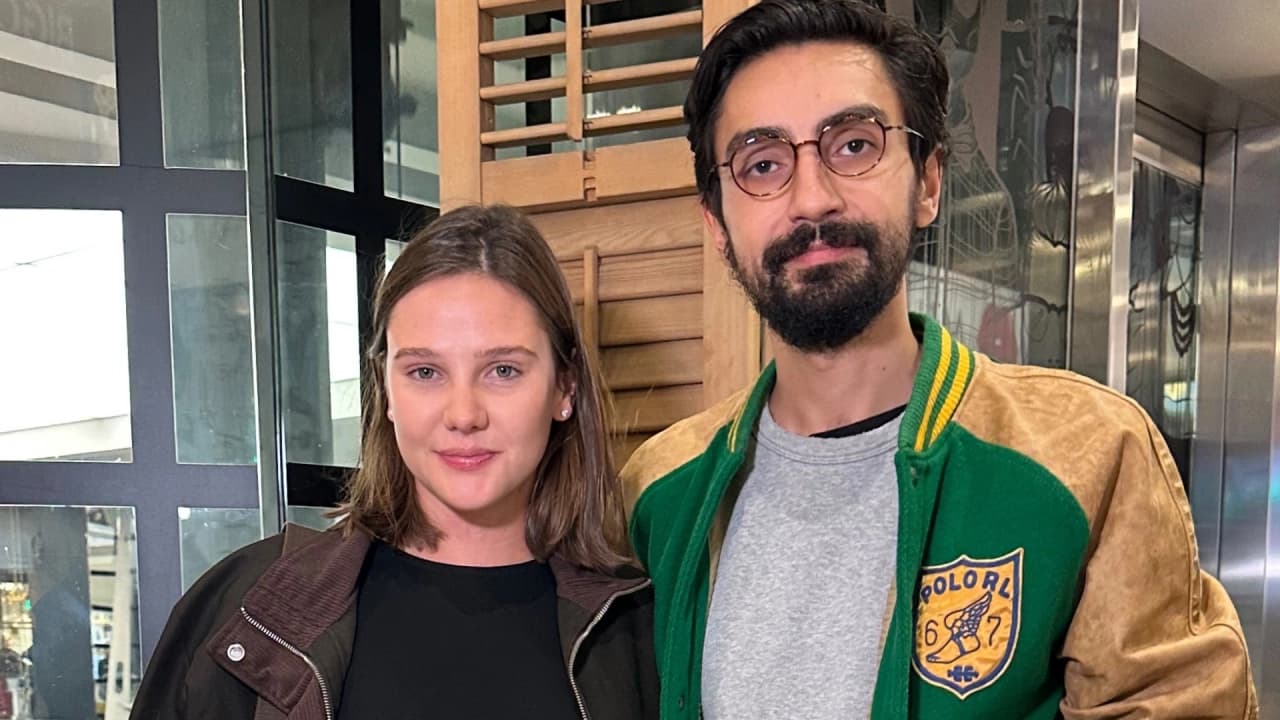 Alina Boz ve Umut Evirgen bebeklerini kucaklarına almak için gün sayıyor