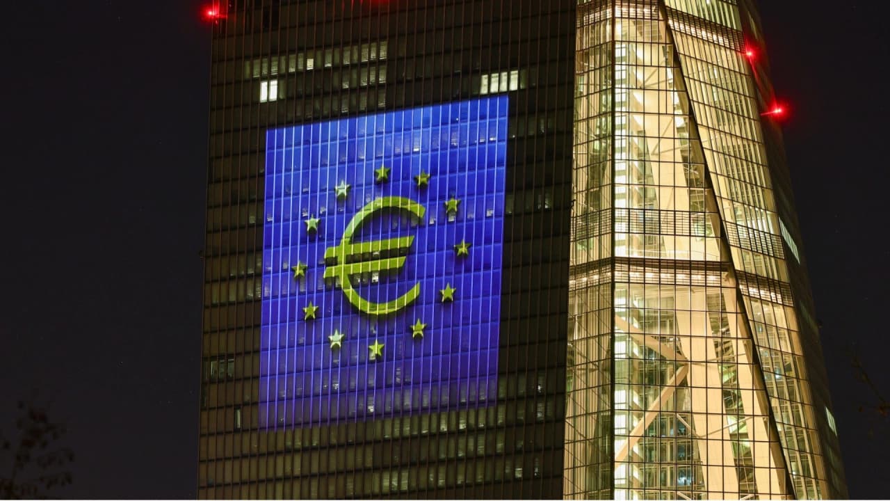 Avrupa Merkez Bankası faiz oranlarını sabit tuttu