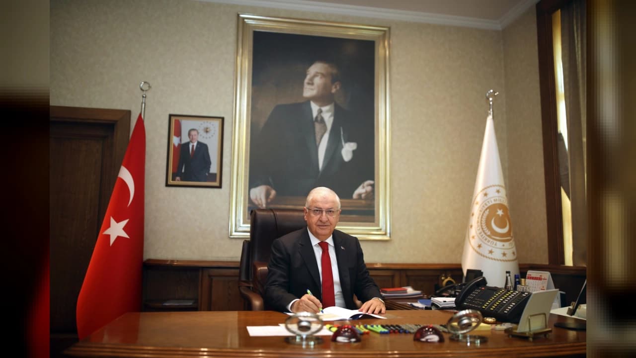 Bakan Güler'den 29 Ekim mesajı: Türkiye'yi ileriye taşıyacağız