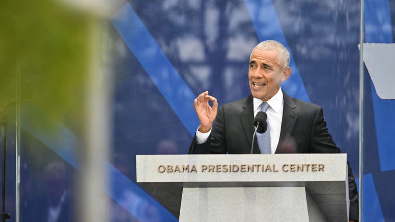 Barack Obama'dan Trump'a savaş ve iç politika eleştirisi