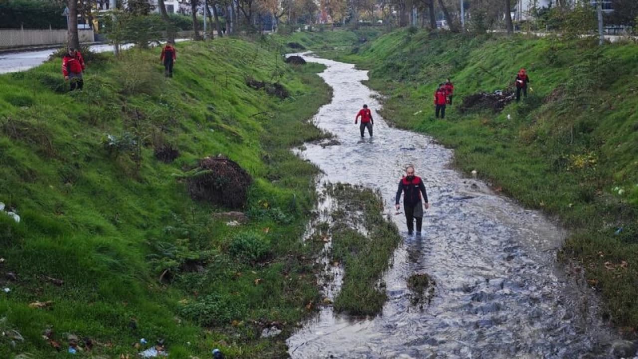 Bursa'da 2 gündür kayıp olan Emrah Gedik'i arama çalışmaları sürüyor