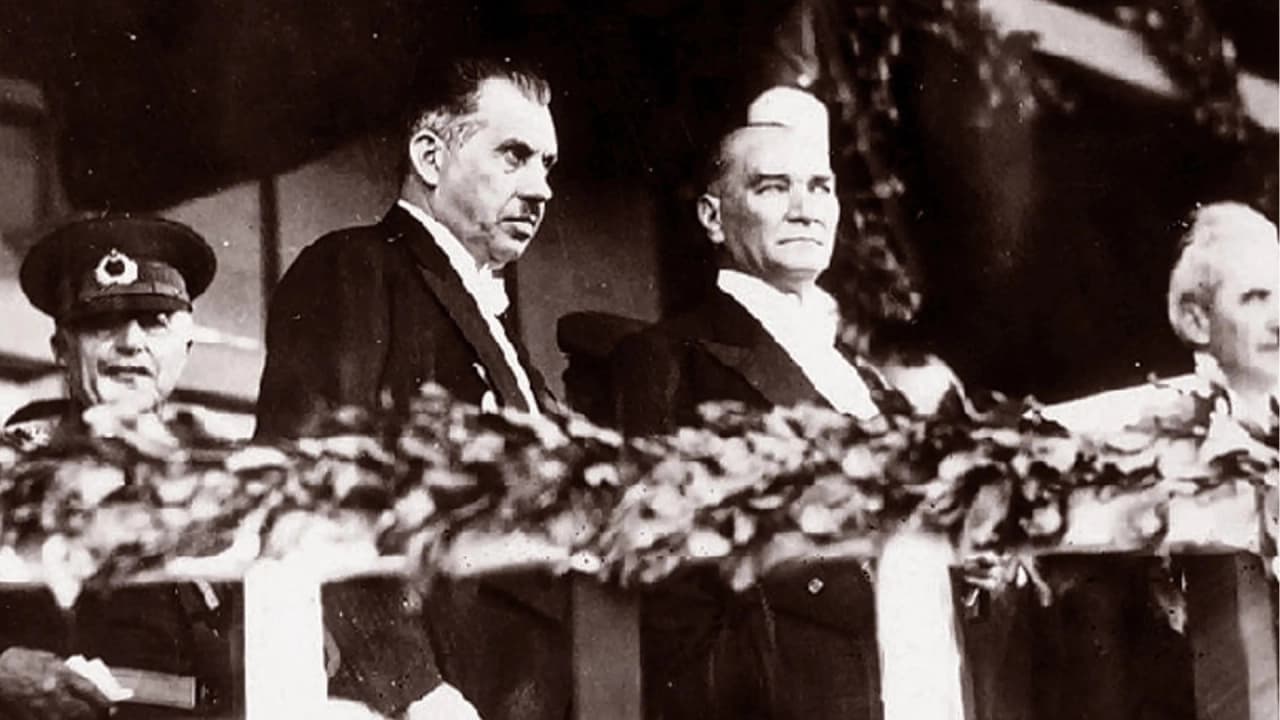 Cumhuriyet'in ilanının üzerinden 103 yıl geçti