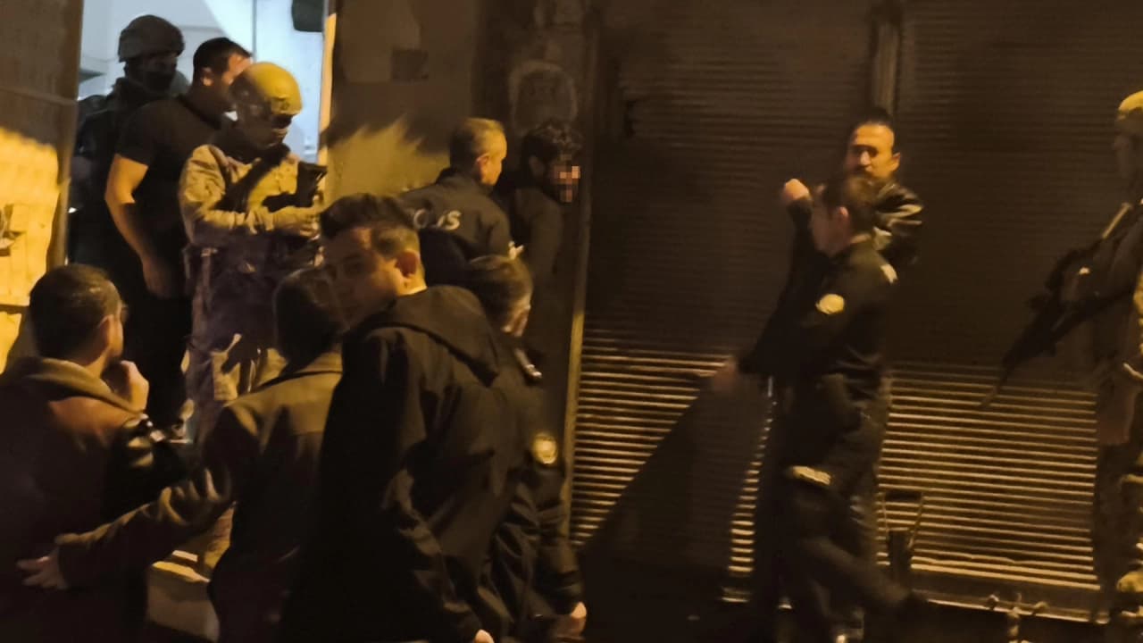 Kahramanmaraş'ta annesini bıçakla rehin alan şüpheli yakalandı
