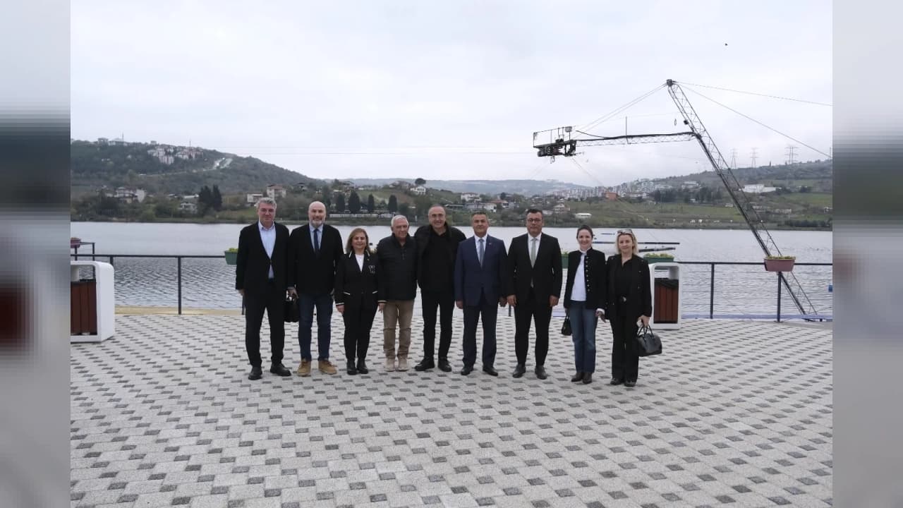 Sunay Akın'dan Bıçkıdere Göleti 100. Yıl Parkı'na övgü