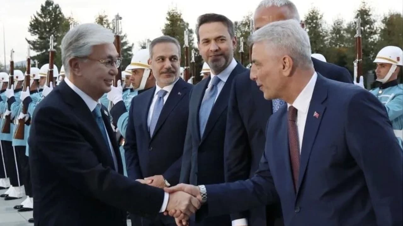 Ticaret Bakanı Ömer Bolat'tan Kazakistan ile 15 milyar dolar hedefi