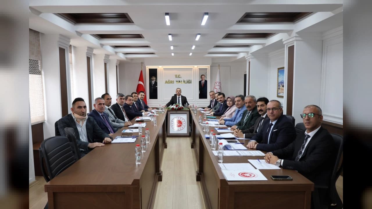Ağrı'da Kaymakamlar Toplantısı Yapıldı