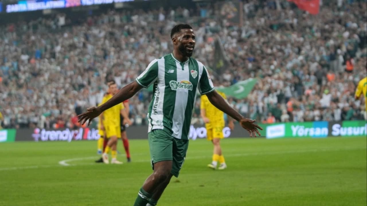Bursasporlu Iheanacho'dan Şampiyonluk ve Süper Lig Hedefi