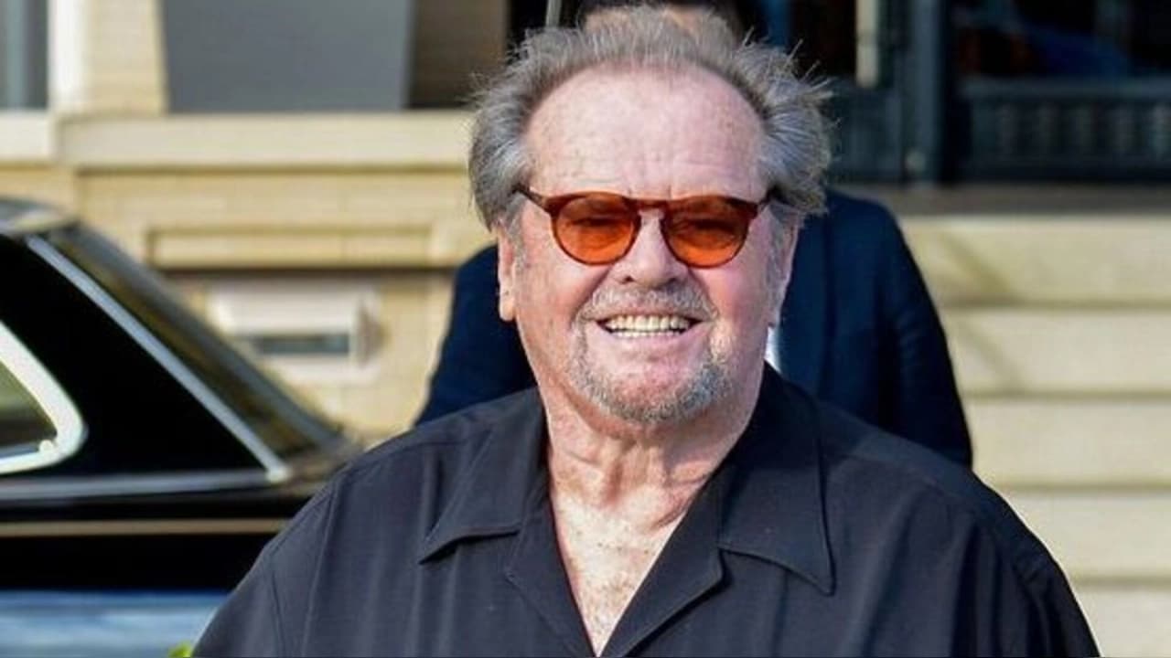 Michael Douglas'tan Jack Nicholson açıklaması: Terlikleriyle dolaşıyor
