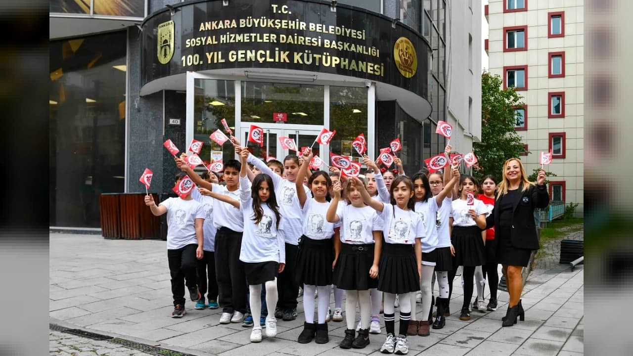 ABB, 100. Yıl Gençlik Kütüphanesi'nde öğrencileri ağırladı