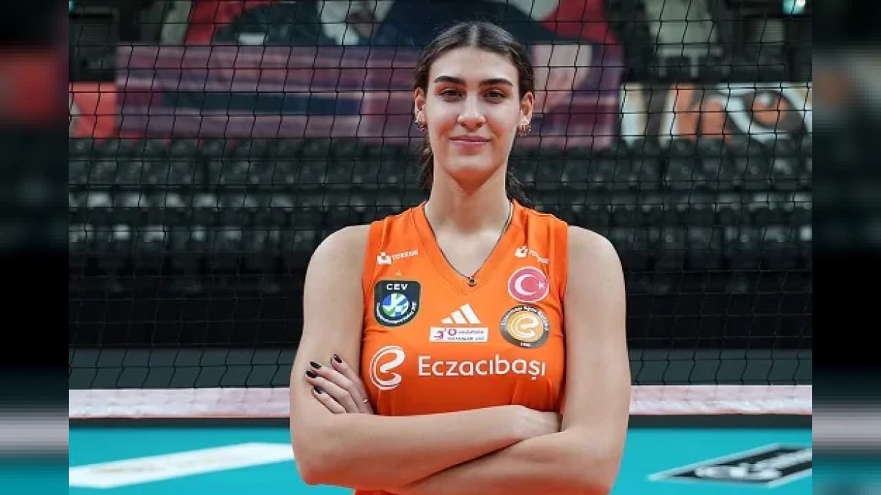 Eczacıbaşı Peron İstanbul Karmen Aksoy’u kadrosuna kattı
