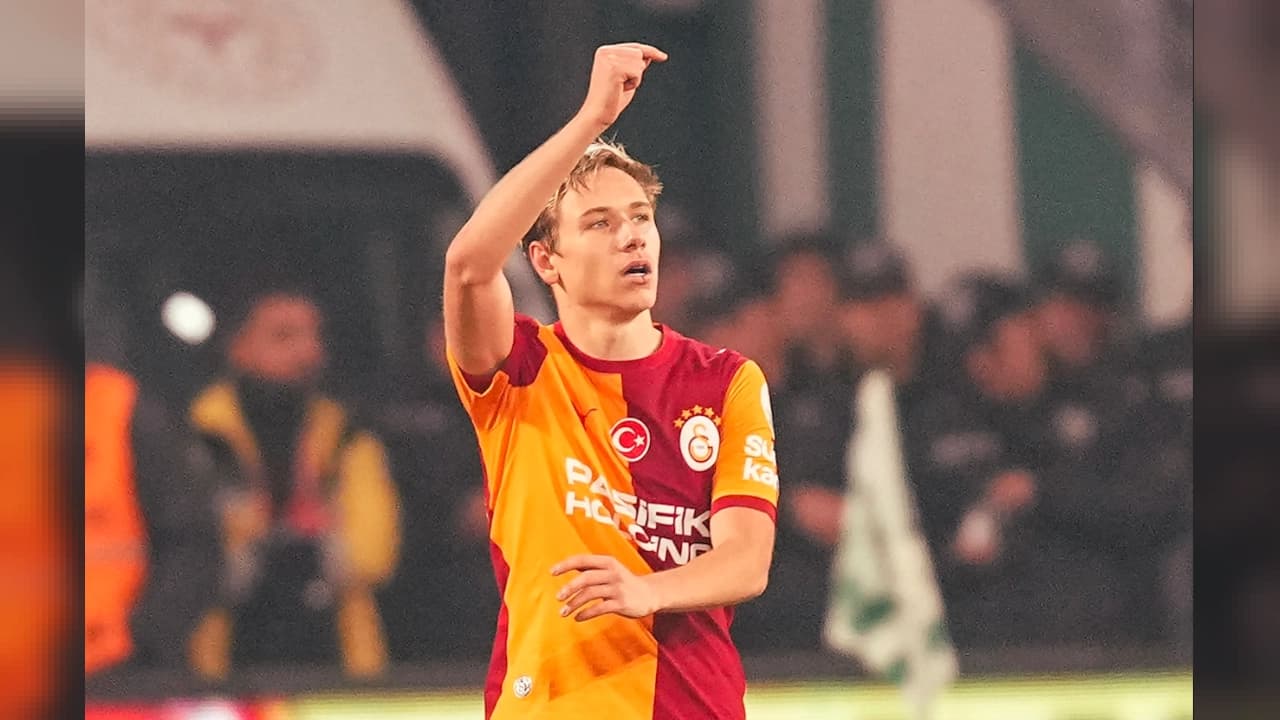 Galatasaray'da Konyaspor maçı sonrası Aleksey Batrakov tarihi