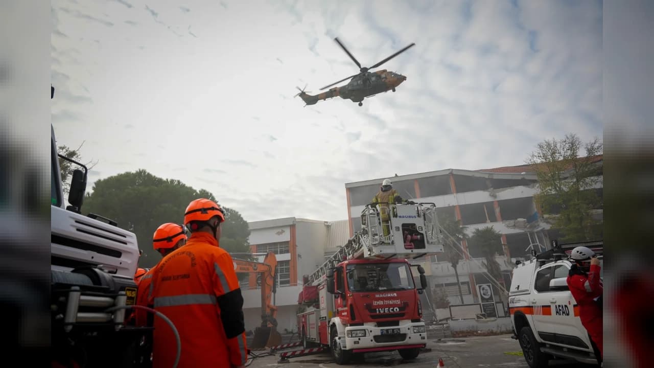 İzmir Depremi'nin 6. Yılında Üç İlde Kapsamlı Deprem Tatbikatı