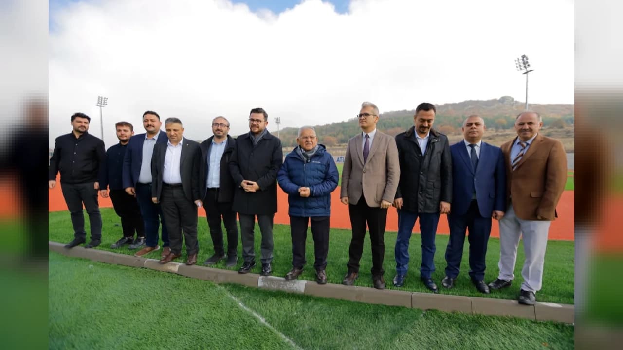 Kayseri'de Erciyes Yüksek İrtifa Kamp Merkezi'ne atletizm pisti yapıldı